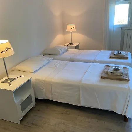 La Cour Des Cloches 3* Mainxe